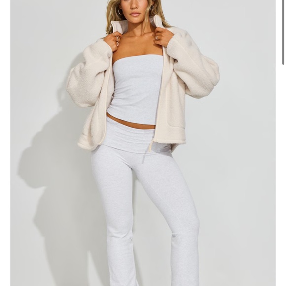 GARAGE Sherpa Fleece Full Zip Jacket Perfect Pearl NWT Size L-XL - Picture 2 of 4